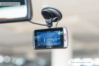 Be prepared for the unexpected with the Mio MiVue 658 Wi-Fi