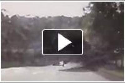 Footage shows seconds before fatal SMRT bus crash