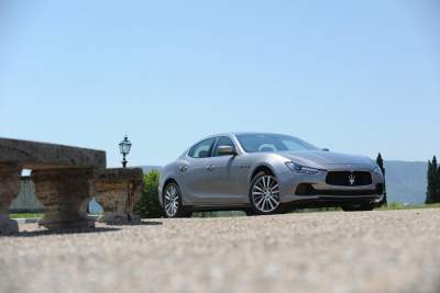 Two twin-turbo V6 petrol engines for the Maserati Ghibli
