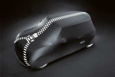 New MINI presented on Sir Alec Issigonis 107th birthday
