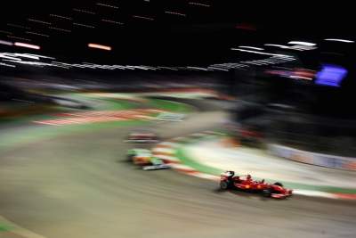 Singapore GP announces brisk sales for F1 tickets