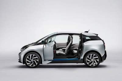 Getting spectacularly innovative with BMW LifeDrive