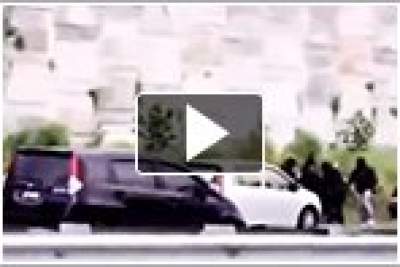 Footage of motorists getting robbed in Malaysia goes viral