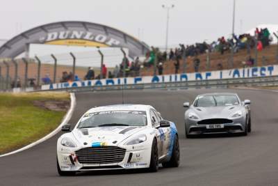 Hybrid hydrogen Rapide S makes U.K. competition debut