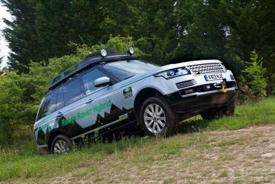 Land Rover launches first hybrid Range Rover models