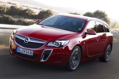 Opel reveals details on the range topping Insignia OPC