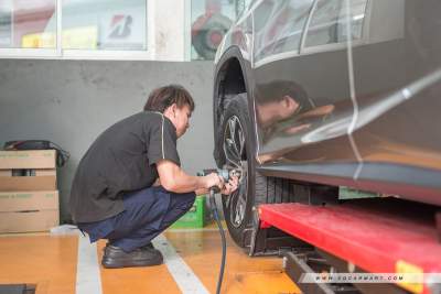 Bridgestone ALENZA 001 is a new on-road tyre for premium SUVs