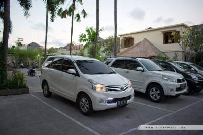 Five reasons why you should drive on a holiday