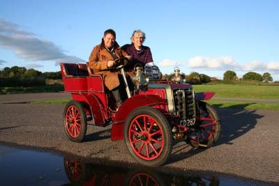 Discover Channel's Wheeler Dealers celebrates 100th car restoration