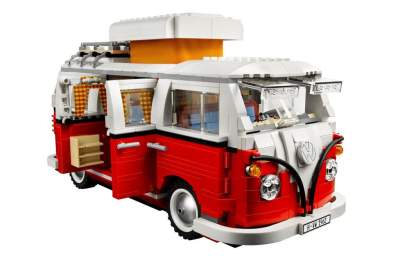 Volkswagen teams LEGO to bring festive cheer to the showroom