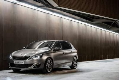 Peugeot credits 308 engineering to EMP2 platform