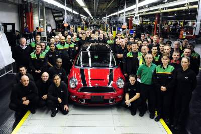 Last of the current generation hatch leaves production