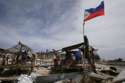 Bridgestone Group provides tyres for Typhoon Haiyan relief efforts