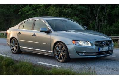 The Volvo S80 sedan has earned a 2014 Top Safety Pick+ accolade by the IIHS