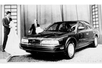 25 years on: Infiniti's official brand announcement at 1989 NAIAS
