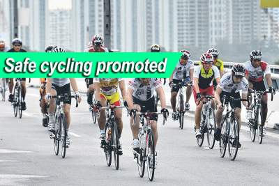 Sharing the message on safe cycling