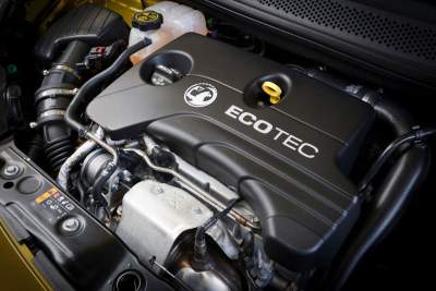 New state of the art three-cylinder petrol engine debuts in Vauxhall Adam