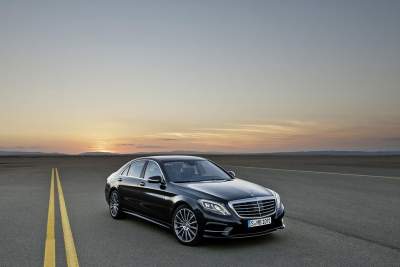 Mercedes-Benz S-Class maintains its poise to scoop more awards