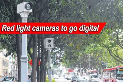 Police to replace current red light cameras with new digital ones