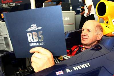 Adrian Newey takes up a monitoring role at Red Bull from 2015