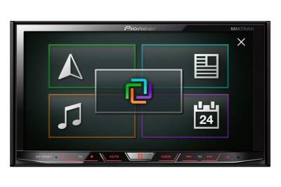Pioneer's AppRadioLIVE app replicates content and services in your car