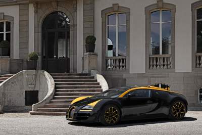 Exclusive Bugatti Grand Sport Vitesse '1 of 1' presented at Pebble Beach