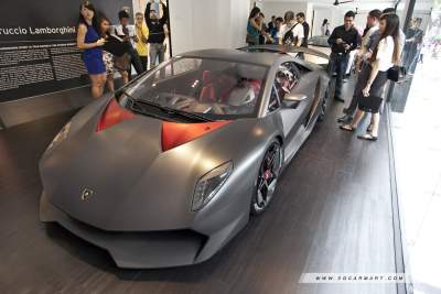 Iconic Lamborghini models in the heart of Orchard Road