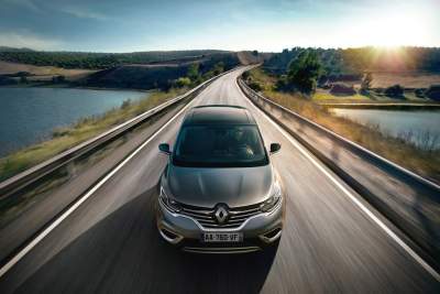 Renault reinvents the Espace at the 2014 Paris Motor Show