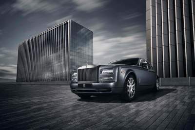 Rolls-Royce unveils Phantom Metropolitan Collection at Paris Motor Show