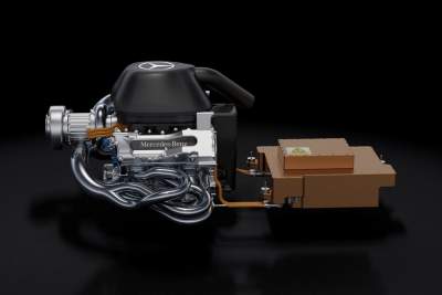 Lotus F1 switches from Renault to Mercedes-Benz power units from 2015