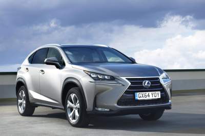 Lexus NX300h excels in safety testing