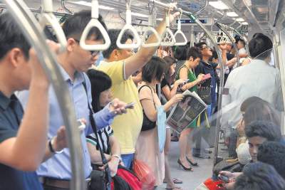 Train operator's comical announcements go viral