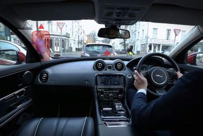New windscreen technology by Jaguar Land Rover can help reduce accidents