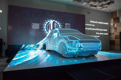 Porsche presents the new Cayenne in no fewer than six variants