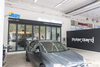 Protect yourself from the heat and harmful radiation with Solar Gard