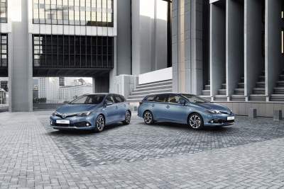 Geneva debut for updated Toyota Auris