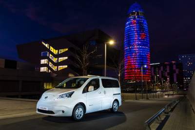 Nissan unveils seven-seat e-NV200 in Geneva