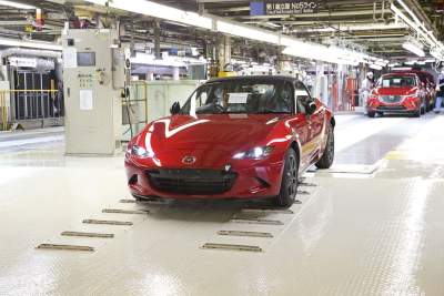 Mazda starts production of its new MX-5 roadster
