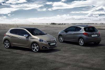 New Peugeot 208: A splash of style with innovative world-first textured paint