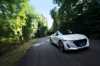 Honda to begin sales of its S660 mini roadster in Japan