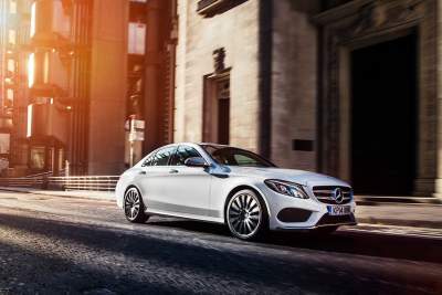Mercedes-Benz bags three prizes at World Car Awards 2015