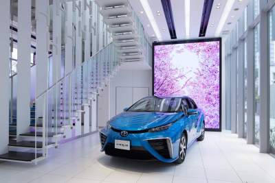 Toyota opens new futuristic showroom in Tokyo