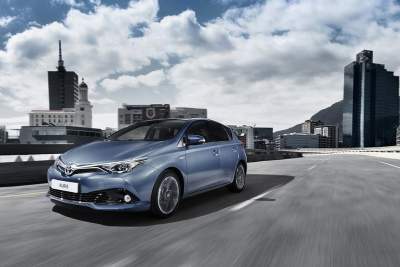 Toyota releases powertrain details for updated Auris