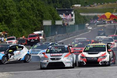 TCR International Series is official support race at Singapore Grand Prix