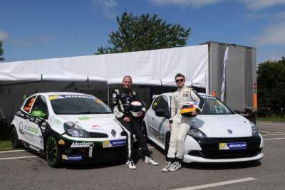Crowdfunding share scheme to put road series champion Spires back on grid