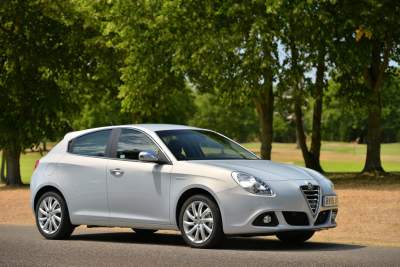 Lower emissions and improved economy for Alfa Romeo Giulietta range