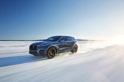 Jaguar puts its new F-PACE under extreme testing