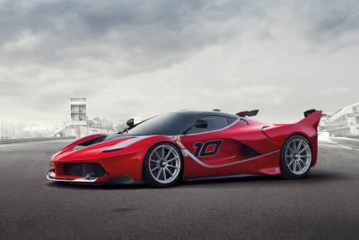 Salon Prive spectacular: Aston Martin Vulcan, Ferrari FXX K and McLaren P1 GTR