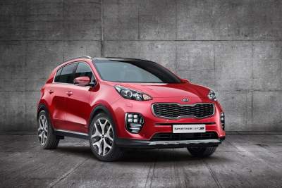 Official pictures of the 2016 Kia Sportage have been released ahead of debut