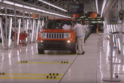 Jeep celebrates first year of Renegade production with launch of virtual tour